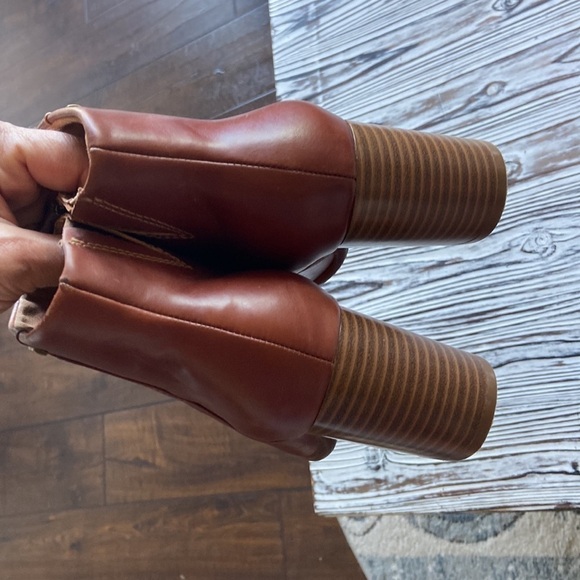 Rockport- brown heeled ankle boots- ladies size 10 - Picture 5 of 10